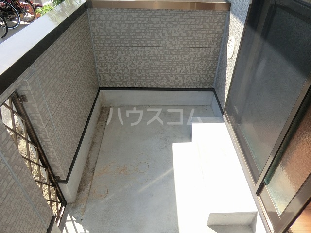 16/28 バルコニー