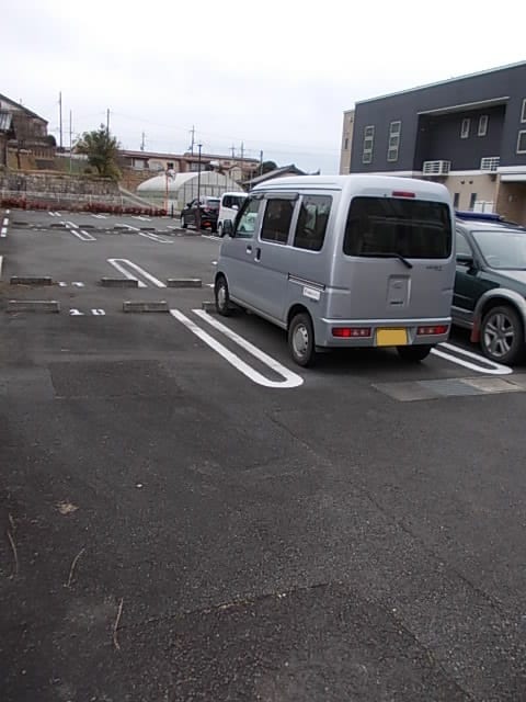 14/20 駐車場