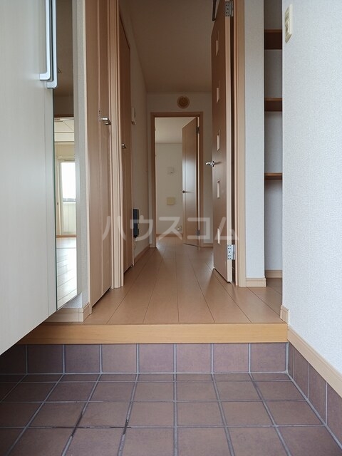 5/20 玄関