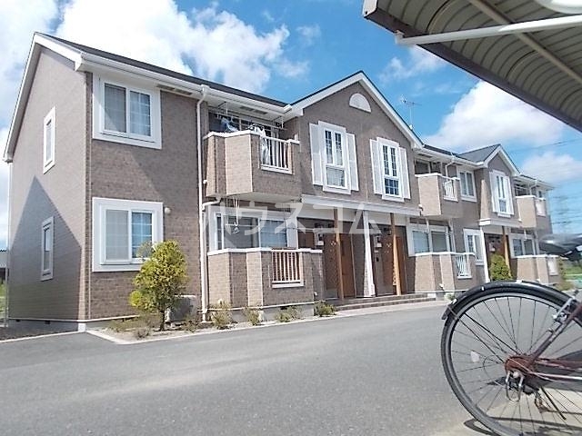 15/21 エントランス