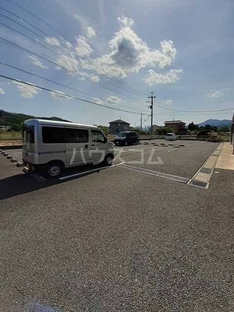 15/21 駐車場