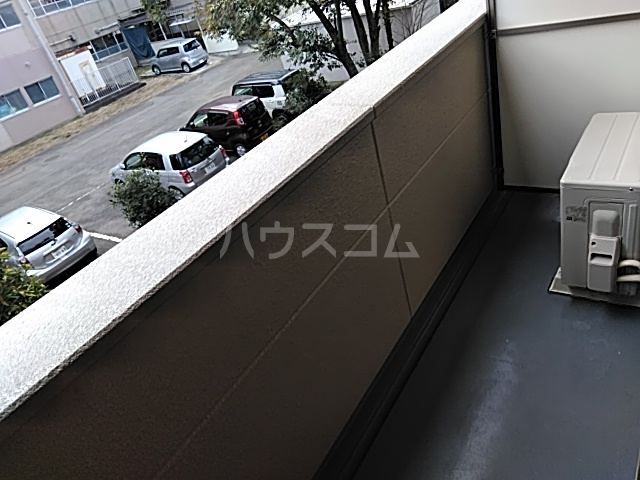 21/30 バルコニー