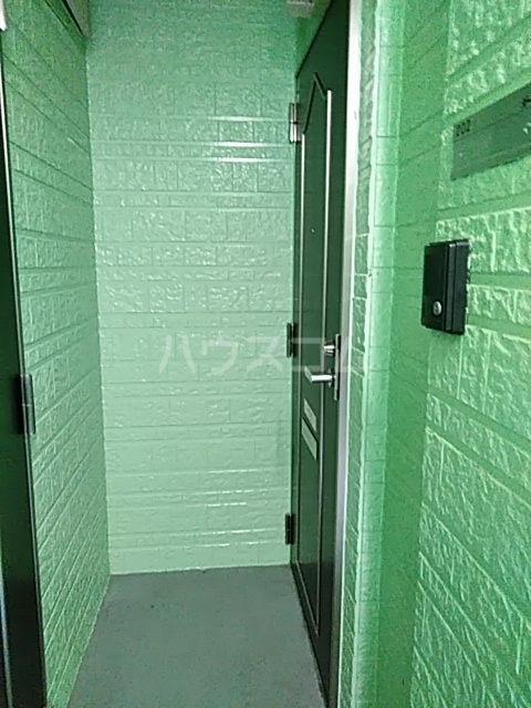 2/3 エントランス