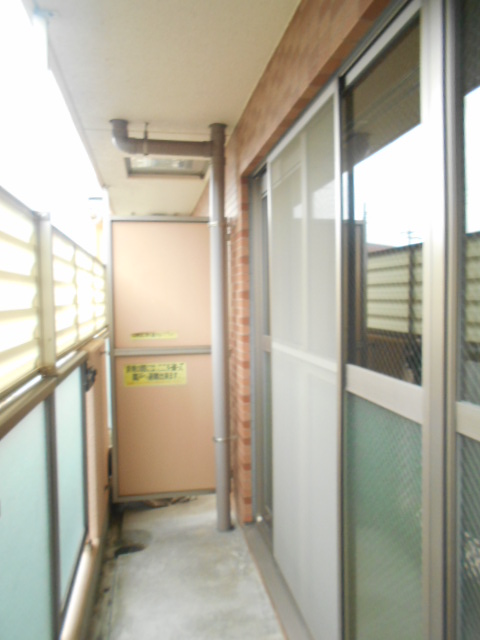 17/23 バルコニー