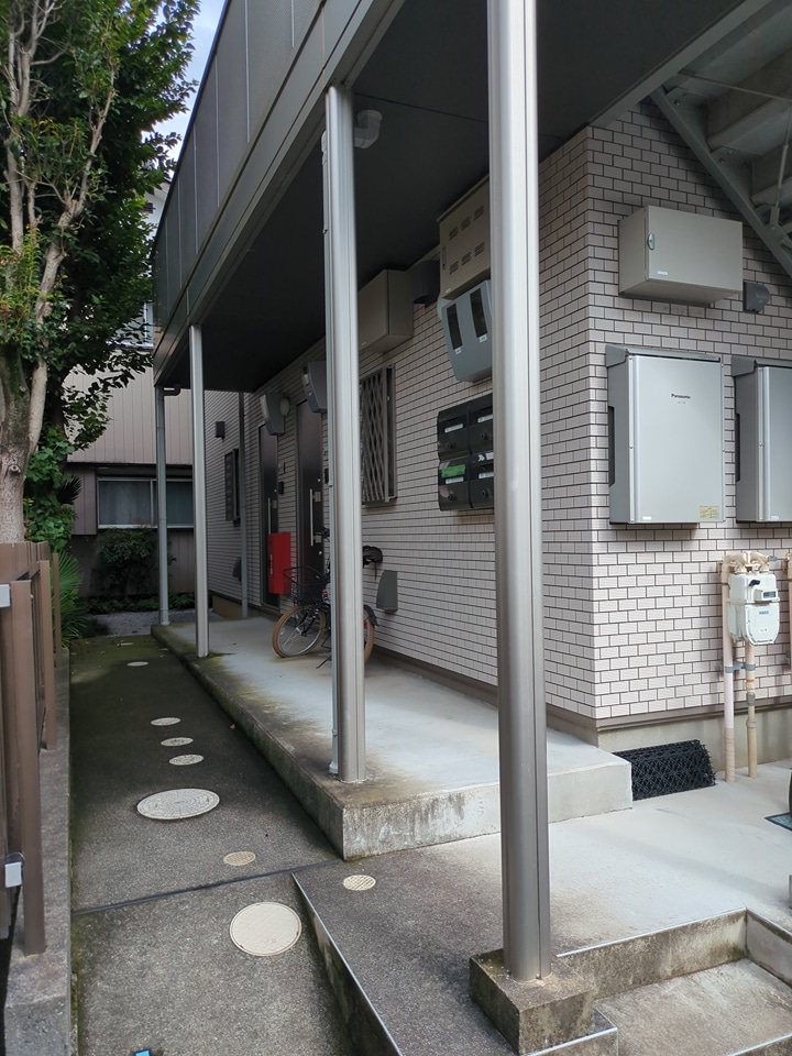 19/29 エントランス
