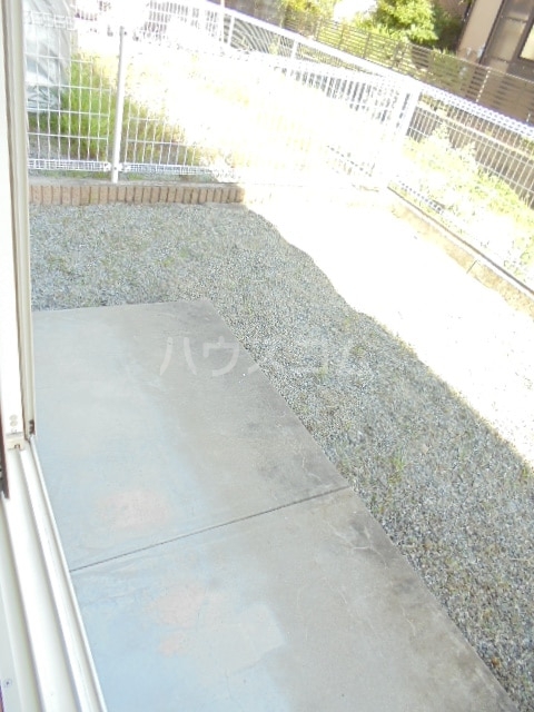 15/23 バルコニー