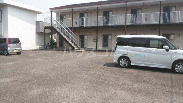 14/20 駐車場