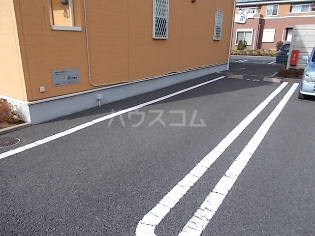 15/20 駐車場