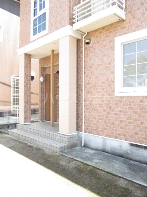 19/25 エントランス