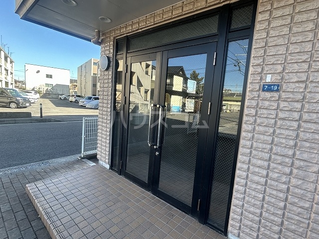 17/24 エントランス