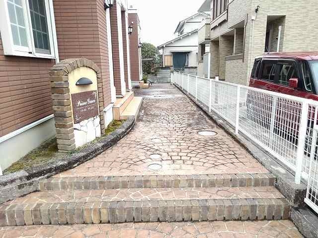 13/21 エントランス