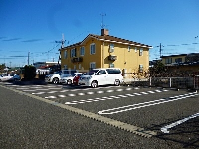 14/20 駐車場