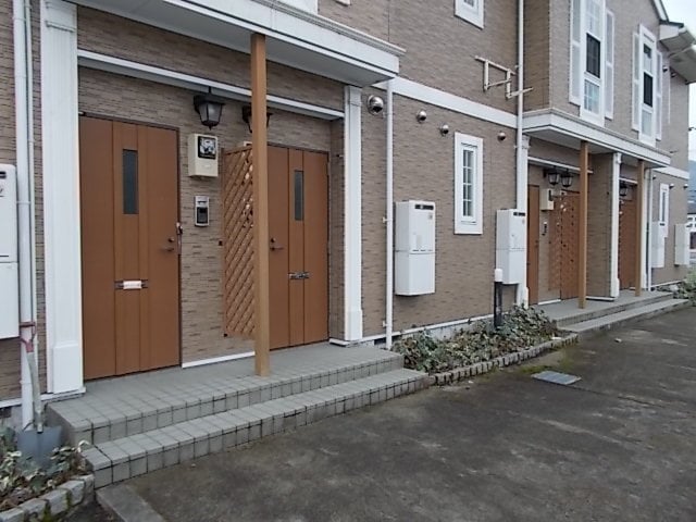 14/20 エントランス