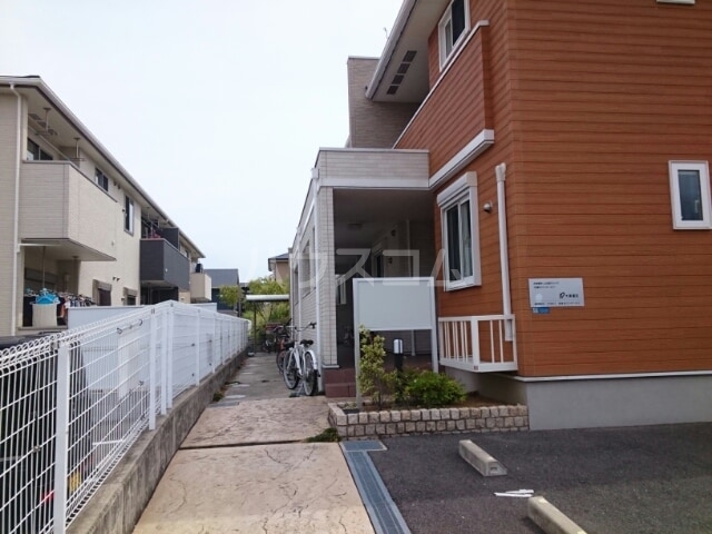 14/21 エントランス