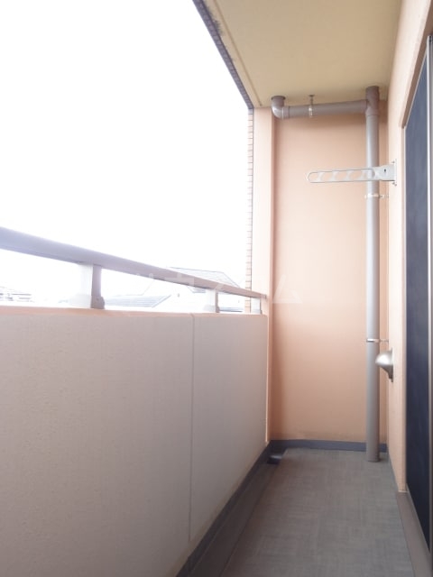 15/28 バルコニー