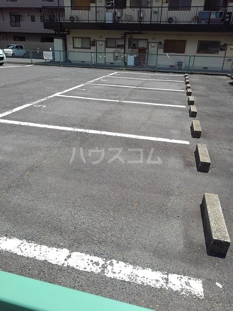 14/22 駐車場