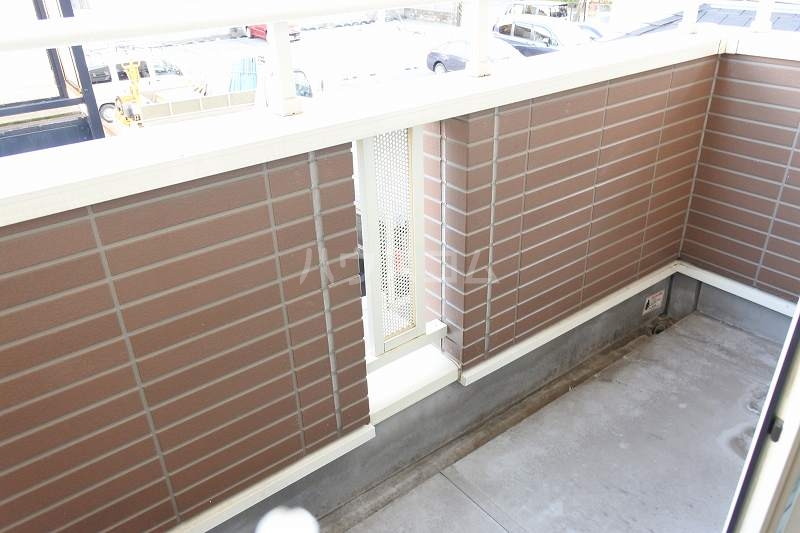 16/27 バルコニー