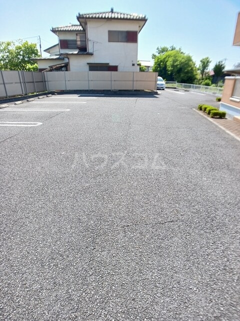 2/8 駐車場