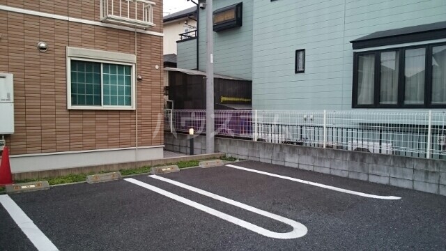 14/20 駐車場