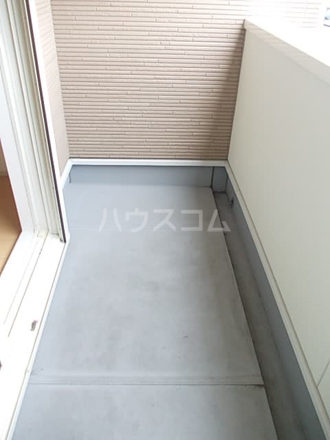 14/23 バルコニー