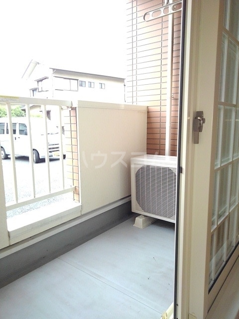 16/27 バルコニー