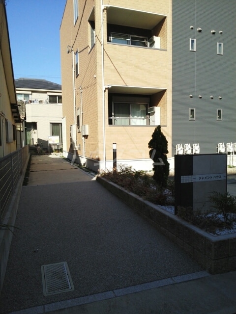 14/22 エントランス