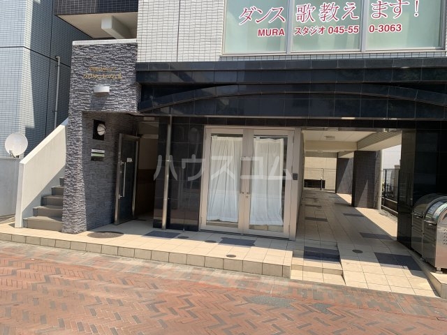 2/8 エントランス