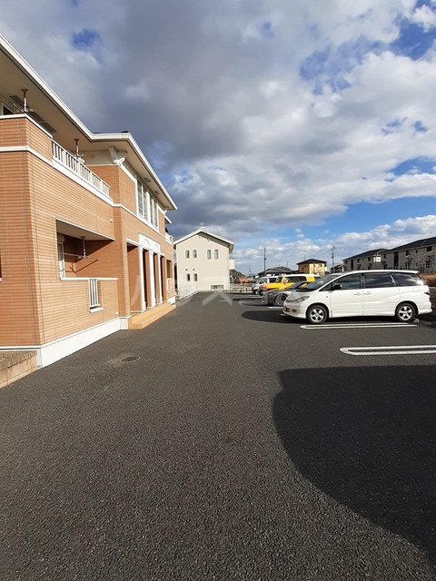 15/27 駐車場