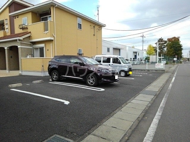 14/20 駐車場