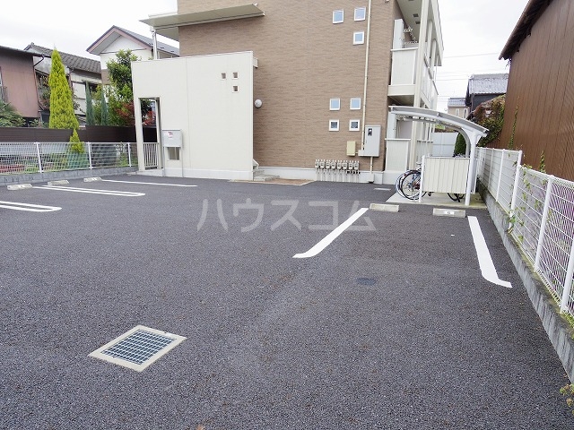 14/22 駐車場