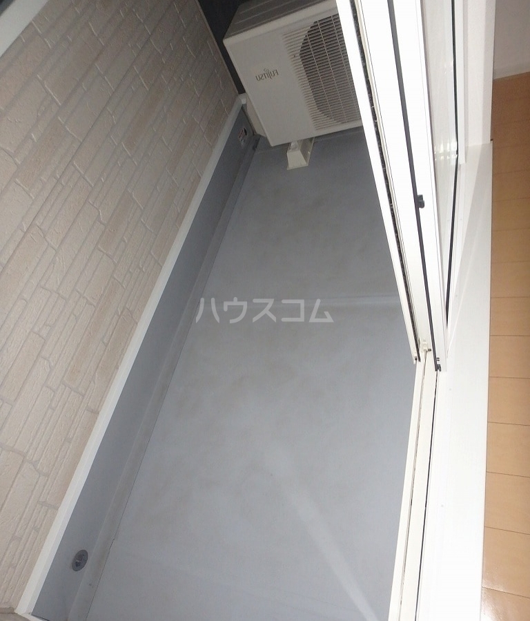 14/28 バルコニー