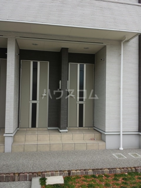 13/20 エントランス