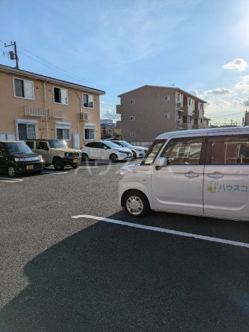 2/10 駐車場