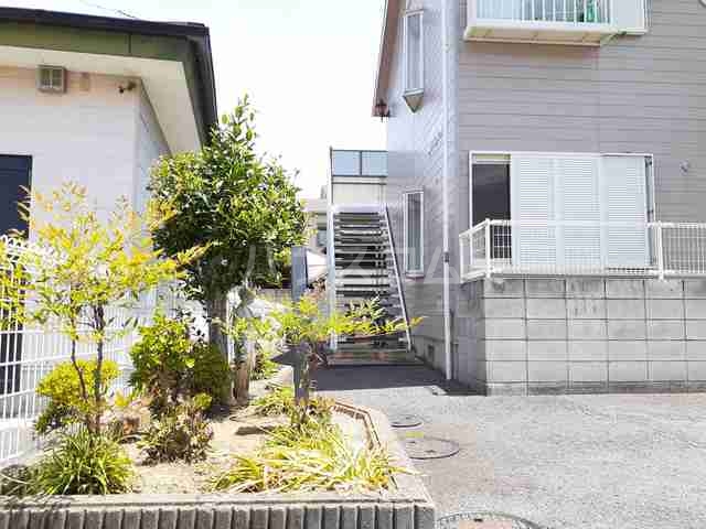 14/20 エントランス