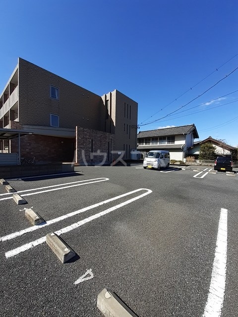 2/17 駐車場