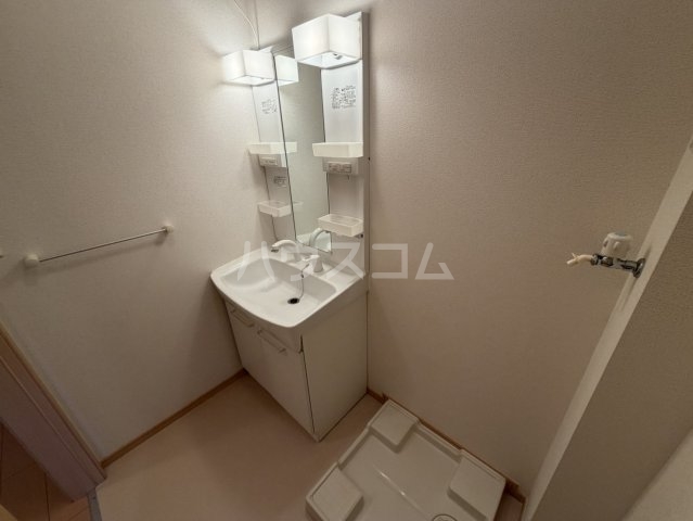 13/30 洗面