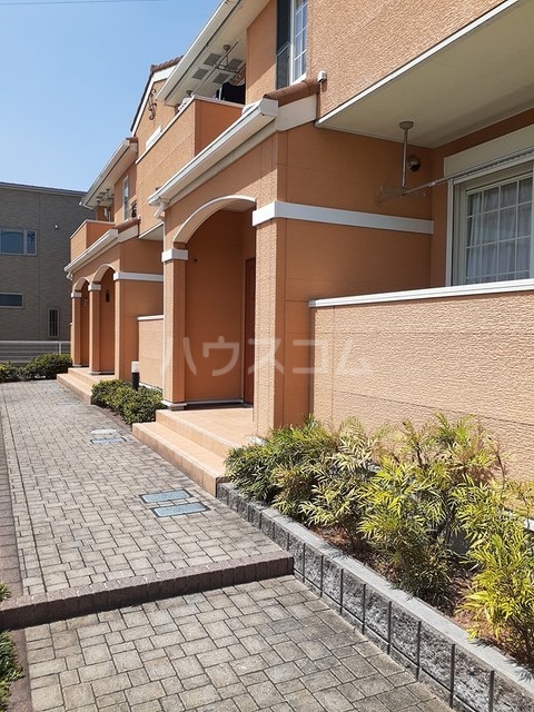 14/19 エントランス