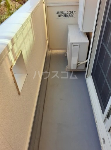 17/27 バルコニー