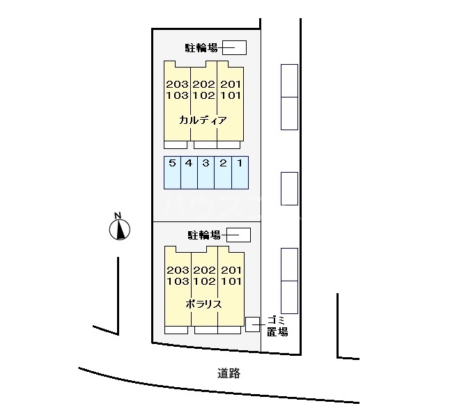 16/25 駐車場