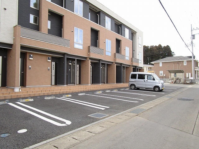 2/8 駐車場