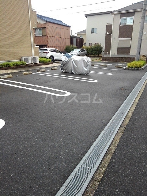 14/22 駐車場