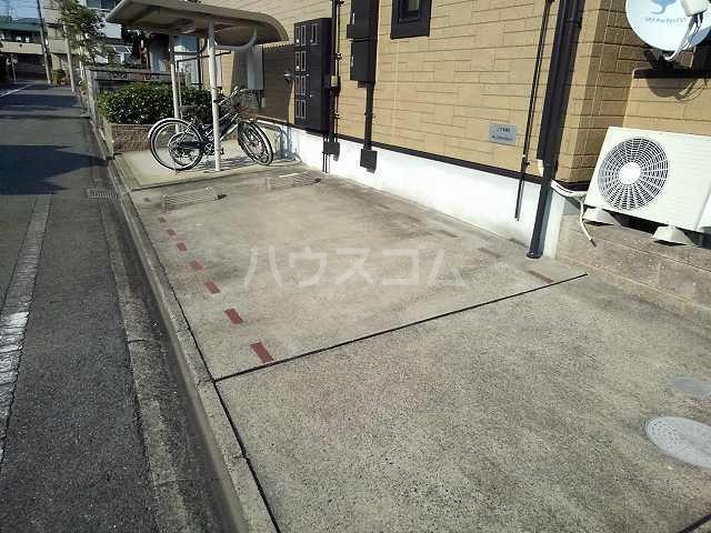 14/20 駐車場
