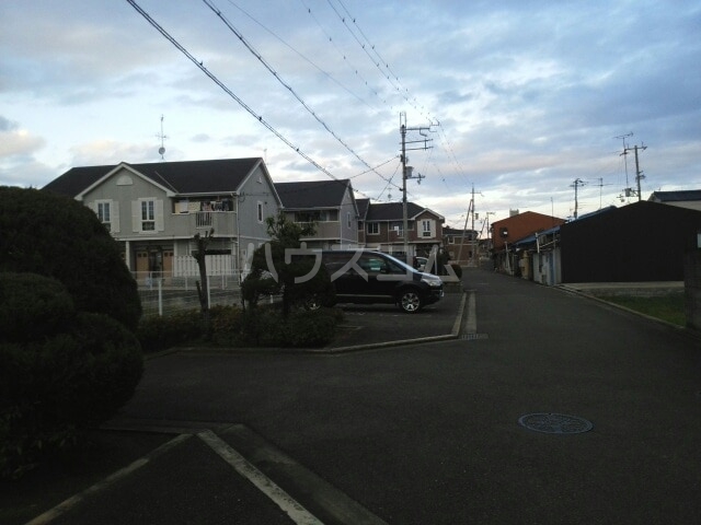 14/20 駐車場