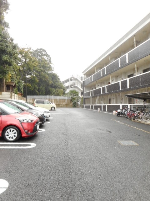 14/22 駐車場