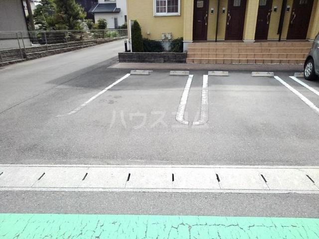 15/21 駐車場