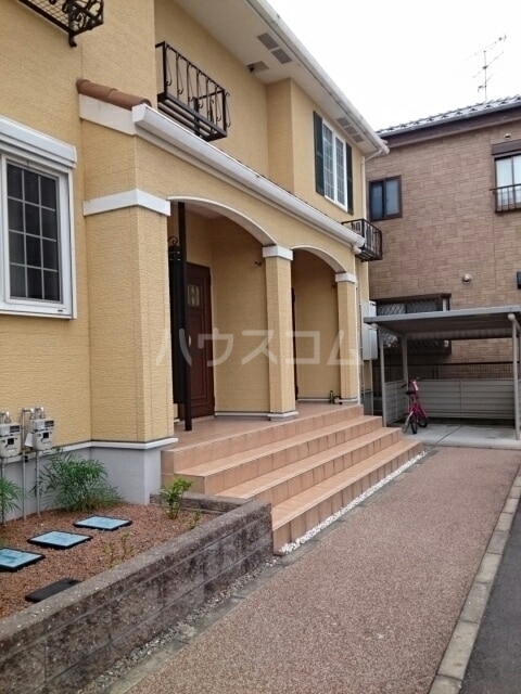 14/21 エントランス