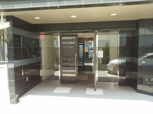 17/24 エントランス