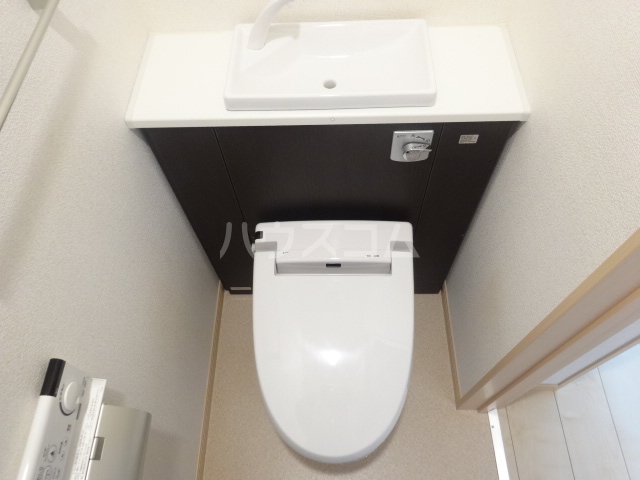 13/30 トイレ