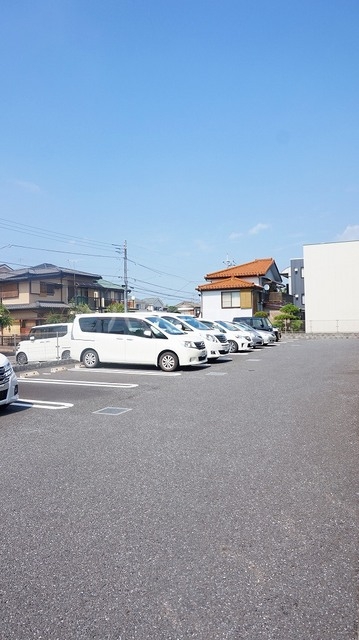 14/20 駐車場