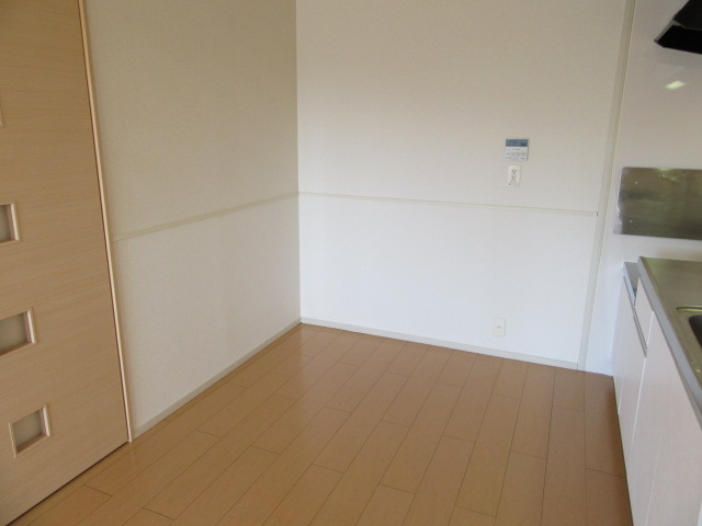 14/30 キッチン